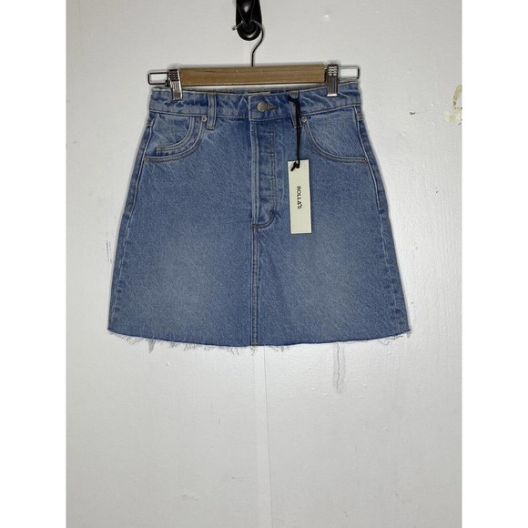 NWT Rollas Womens‎ Classic Denim Mini Skirt Size 24 Pockets Raw Hem Vanessa Blue - Picture 3 of 16